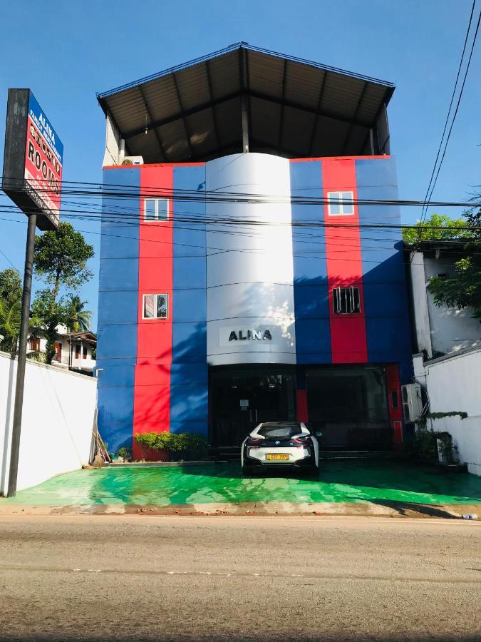 Alina Budget Hotel คาดูเวลา ภายนอก รูปภาพ