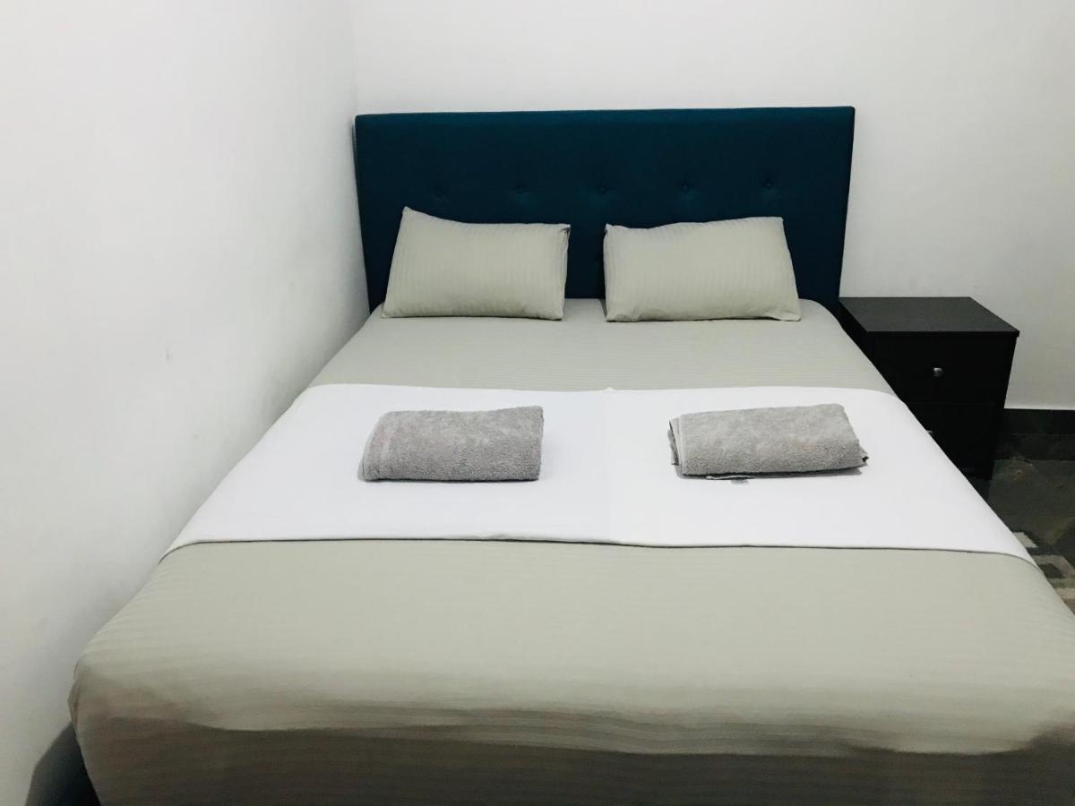 Alina Budget Hotel คาดูเวลา ภายนอก รูปภาพ